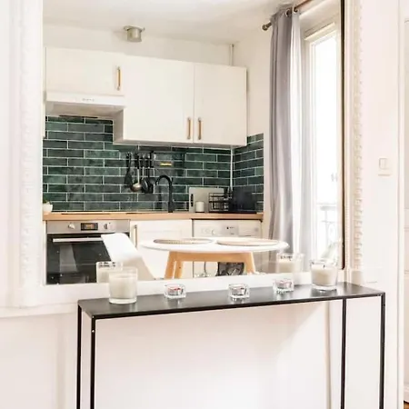 Cocoon In The Heart Of Batignolles | By Airnest Apartment Paris Exterior photo